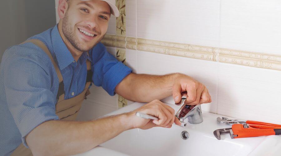 Kitchen Faucet Repair Service in Okahumpka, FL